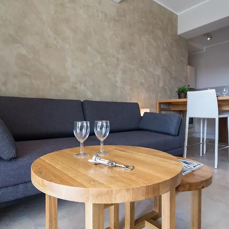 Velvet 4* Villeneuve-Loubet