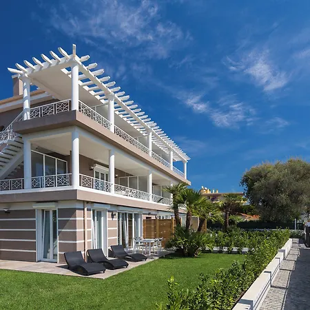 Velvet Aparthotel 3*