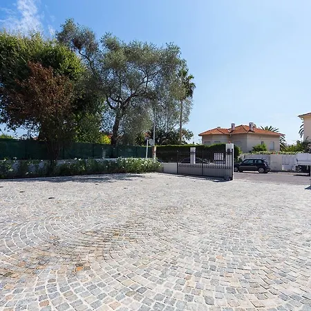 Velvet 3* Villeneuve-Loubet