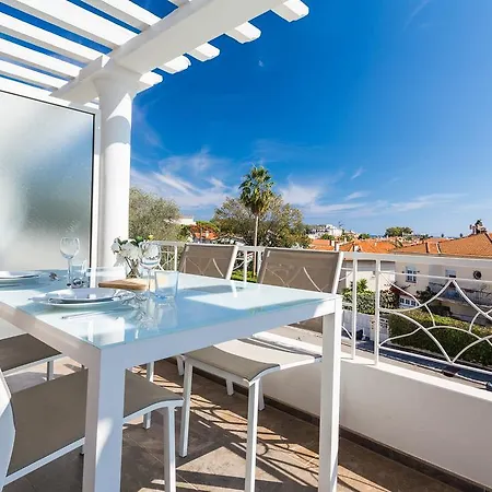 Velvet Aparthotel 3*